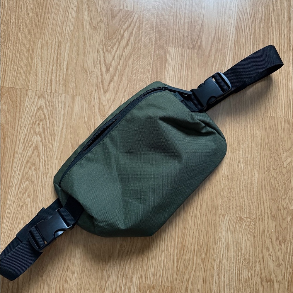 Green Men's Belt Bag